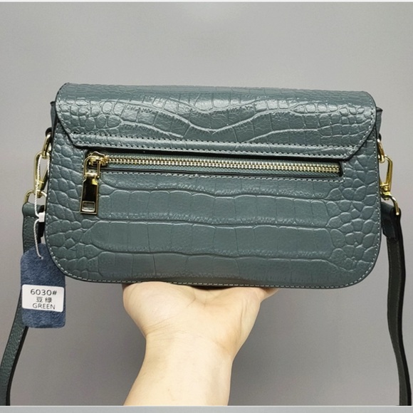 Women's Crossbady/shoulder bag - Picture 4 of 4